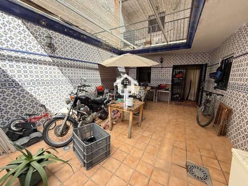 Foto 63509ce0-875b-43bd-9fd1-67101716c1a1. Casa a Los Ángeles Alicante