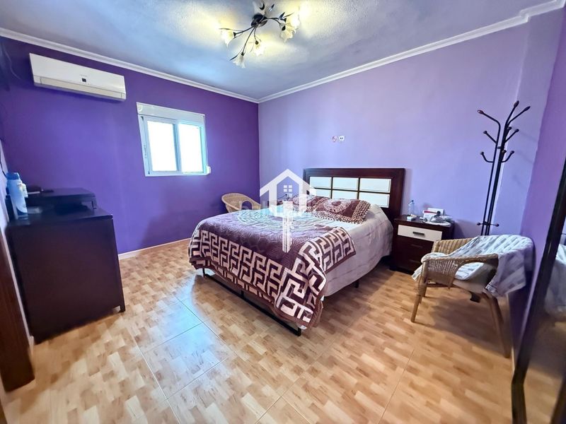 Foto c6b1824e-a5cb-4412-bc31-026ac2733973. Casa a Los Ángeles Alicante