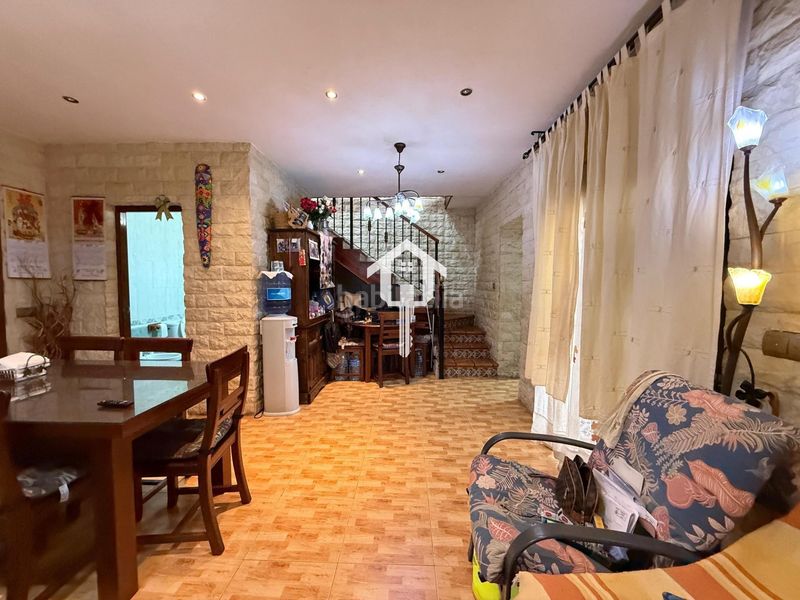 Foto d51dbf1a-d542-42e9-95d2-95ebdc01ff1d. Casa a Los Ángeles Alicante