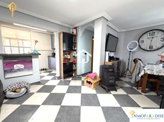 Etagenwohnung  Calle enrique perez cascales