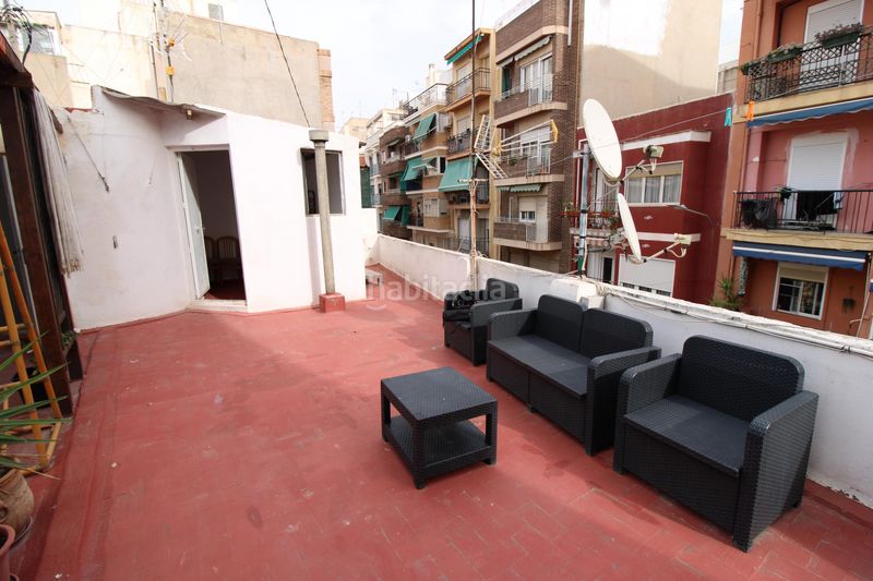 Foto d8bda56f-b87b-4147-b64a-1737c5ed3547. Pis a Carolinas Bajas Alicante