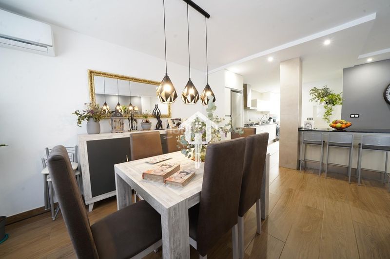 Foto 85231ee9-5152-453b-8dab-0c4a74facf61. Piso  luminoso de 3 dormitorios en Campoamor 87m2, primera planta y cocina americana en Alicante