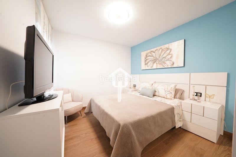 Foto ea5e7ace-2c80-4f2f-be63-a1488bd507dd. Piso  luminoso de 3 dormitorios en Campoamor 87m2, primera planta y cocina americana en Alicante