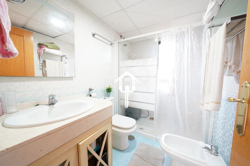 Foto 36d913bf-f9ae-4fa1-ae2e-8b42a59625fb. Casa adossada amb aparcament piscina a Almajada-Ravel Mutxamel