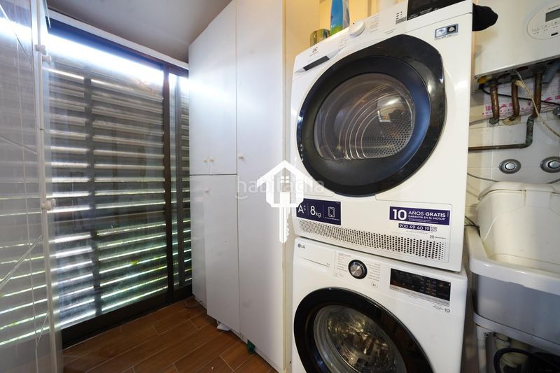 Foto 429be44f-954b-4758-8915-7ad0fb3fb81b. Casa adossada amb aparcament piscina a Almajada-Ravel Mutxamel