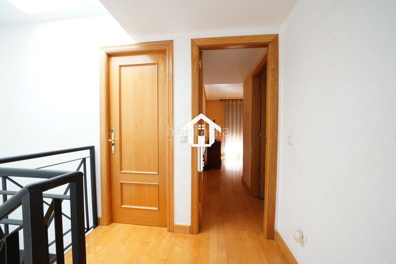 Foto c25e5816-0051-4413-8199-8130510b103e. Casa adossada amb aparcament piscina a Almajada-Ravel Mutxamel