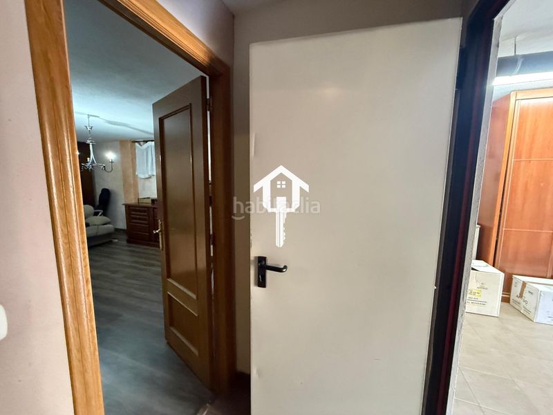 Foto db9ec593-c74f-4771-b439-cc6bbff2e501. Casa adossada amb aparcament piscina a Almajada-Ravel Mutxamel