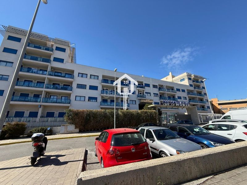 Foto 153bc4e3-2ea2-4bc1-bb42-00d152fb67a9. Pis amb aparcament piscina a Palmeral Alicante