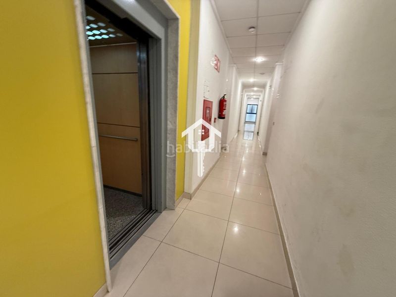 Foto 3a93e8f0-b8d3-4f56-b3d7-d1eeb308f54a. Pis amb aparcament piscina a Palmeral Alicante