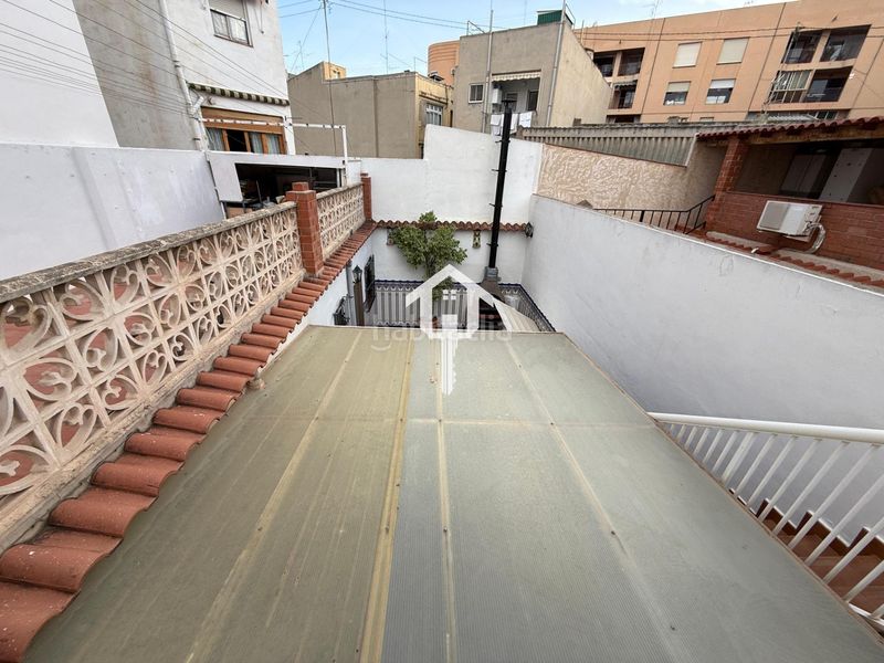 Foto 2c0ca221-8cb1-4dee-a888-c0f073ec740c. Casa a Centro Sant Vicent del Raspeig