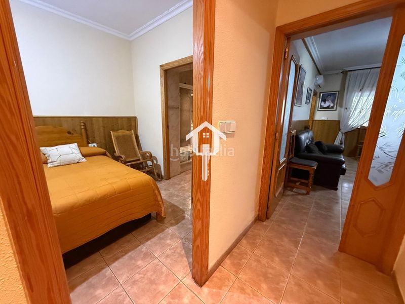 Foto 346119fb-b7df-4995-bc45-40889d38f507. Casa a Centro Sant Vicent del Raspeig