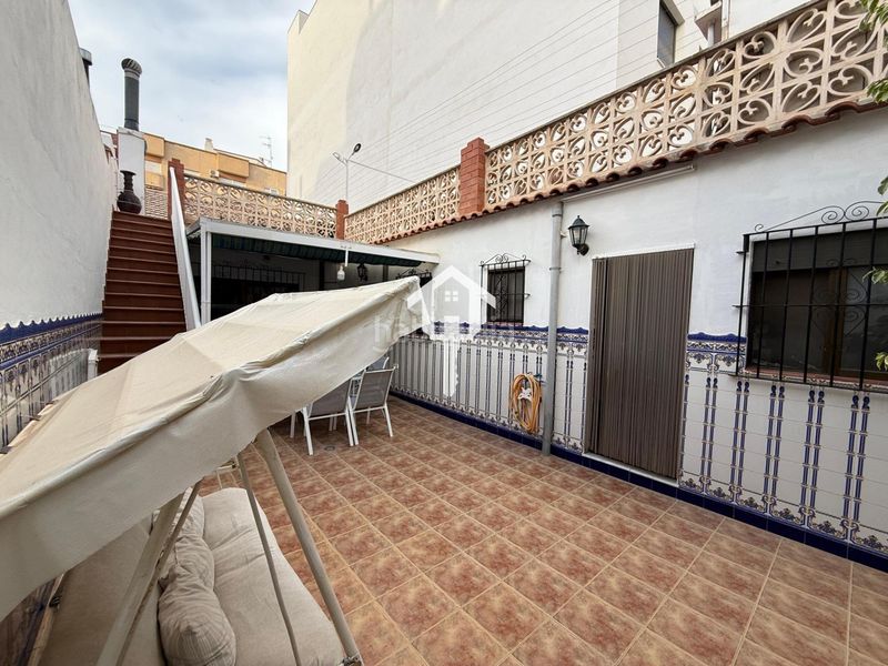 Foto c9cb1512-9ab4-4f7d-9169-bfc0005b7ca1. Casa a Centro Sant Vicent del Raspeig