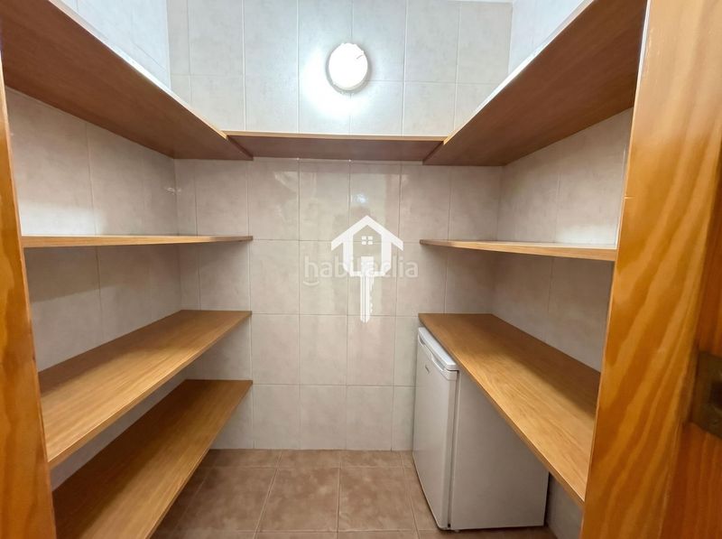 Foto d5f35003-e5de-42d0-80d3-b686785872a1. Casa a Centro Sant Vicent del Raspeig