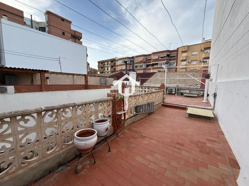 Foto ed7f64be-fce6-4067-8660-785c16f884b6. Casa a Centro Sant Vicent del Raspeig