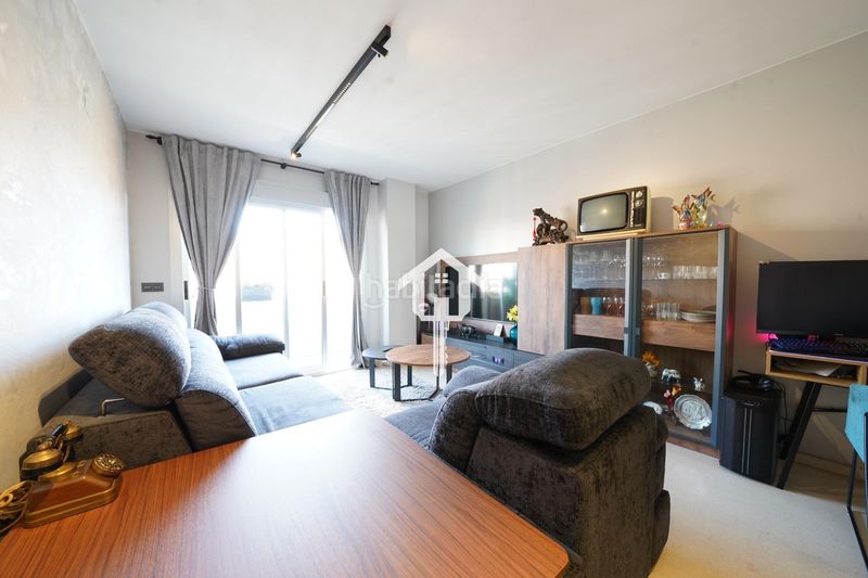 Foto 7069f99a-b717-4cf1-baff-f0478bbd84ae. Pis amb aparcament piscina a Babel Alicante