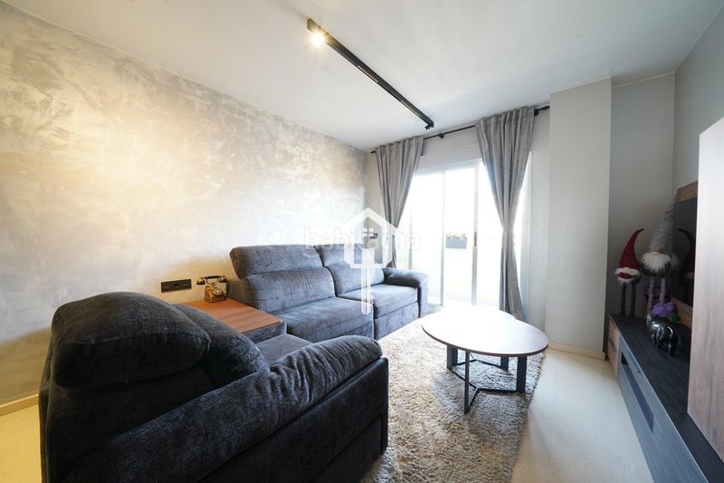 Foto ca416ab8-de58-4c08-adee-f704441ac907. Pis amb aparcament piscina a Babel Alicante