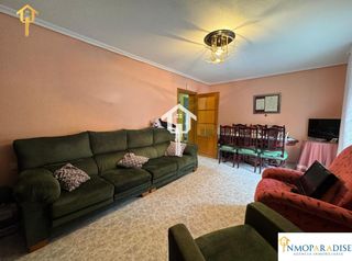 Pis a Calle VILLA DE CHIVA