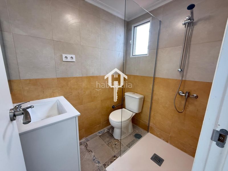 Foto 0b8cf0fd-c89e-40d5-99e7-149c3d2940be. Piso  en venta en San Juan Aspe