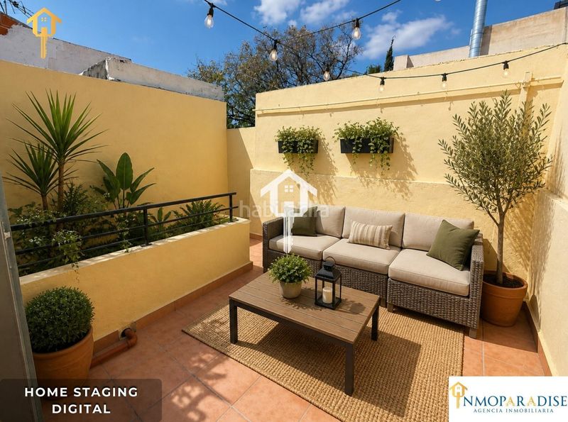 Foto c2cf3e84-bbf0-46cf-8068-d42bb2f218a9. Casa a Barrio del Centro Alicante