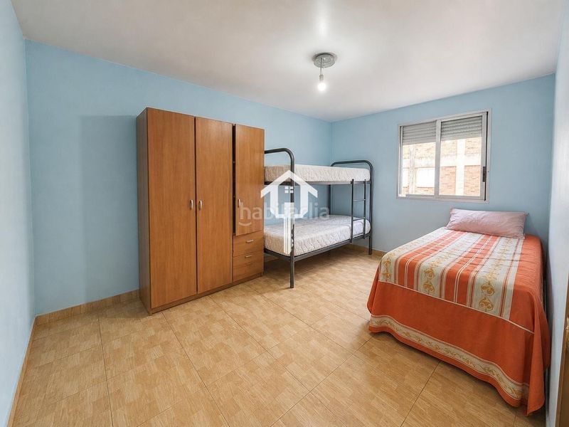 Foto 022674e5-9e6b-46b6-a035-68ef6c1f2a5b. Pis a Colonia Requena Alicante