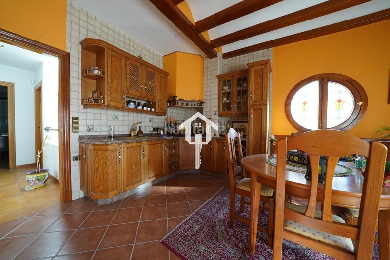 Foto 557b0099-5629-41c7-828d-aa413bc31d28. Casa adossada amb aparcament a Santo Domingo Alicante