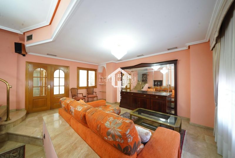 Foto 6e1c9874-a84b-456c-b8bd-8c1029f08018. Casa adossada amb aparcament a Santo Domingo Alicante