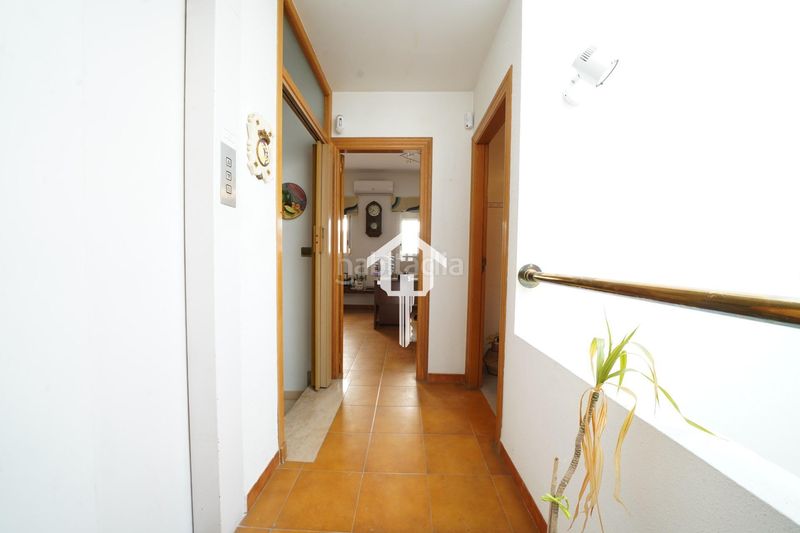 Foto e9911b98-e8a6-4bf0-8245-1a2c179eeffb. Casa adossada amb aparcament a Santo Domingo Alicante