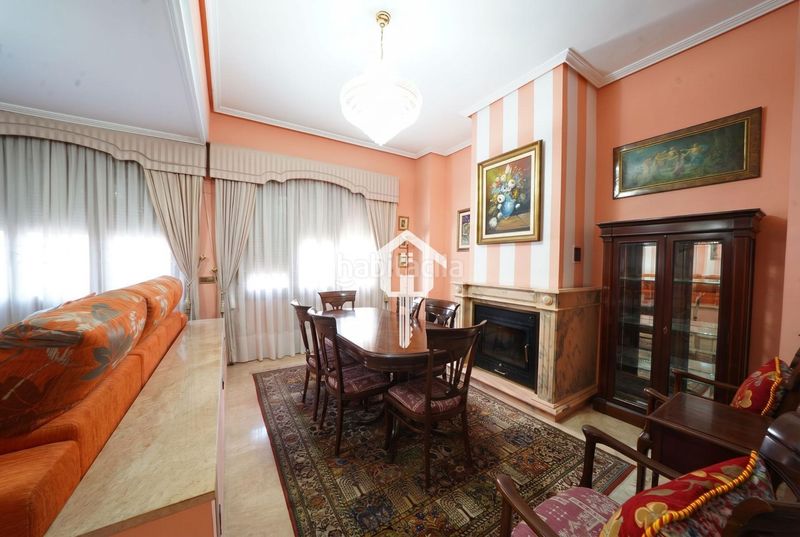 Foto edce5be7-d37e-49e8-8664-6062fe0cae80. Casa adossada amb aparcament a Santo Domingo Alicante