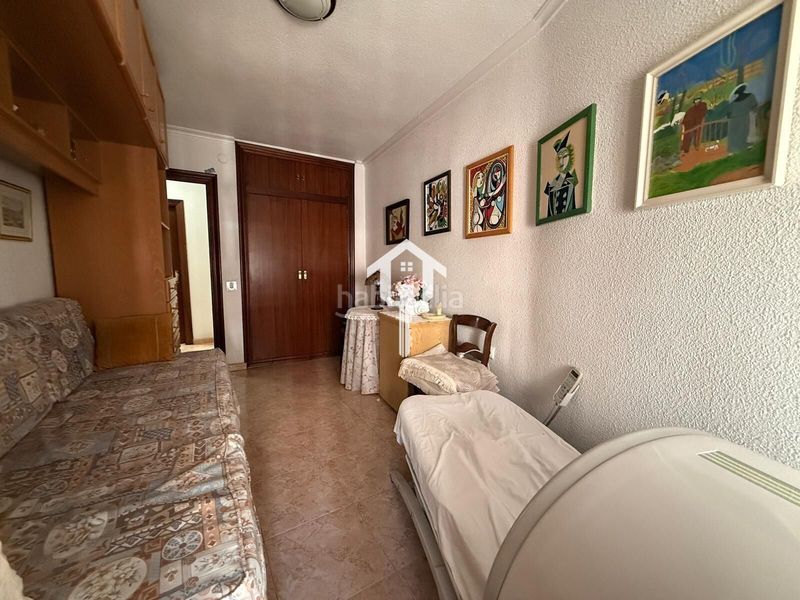 Foto 9ca353ba-d5e8-412e-9596-595a2dafbfd7. Pis a Campoamor Alicante