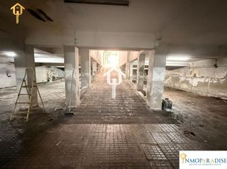 Aparcament cotxe  Avenida avenida alcoy. Estacionamiento completo en venta en alicante zona campoamor !