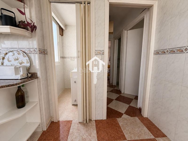 Foto e8a7dc13-13c3-4121-bc3c-b209801a1e39. Àtic a Campoamor Alicante