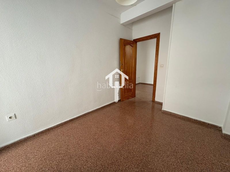 Foto af574b5b-6a3d-4d62-99d2-ce1bd53a2cfc. Casa adossada a Los Ángeles Alicante