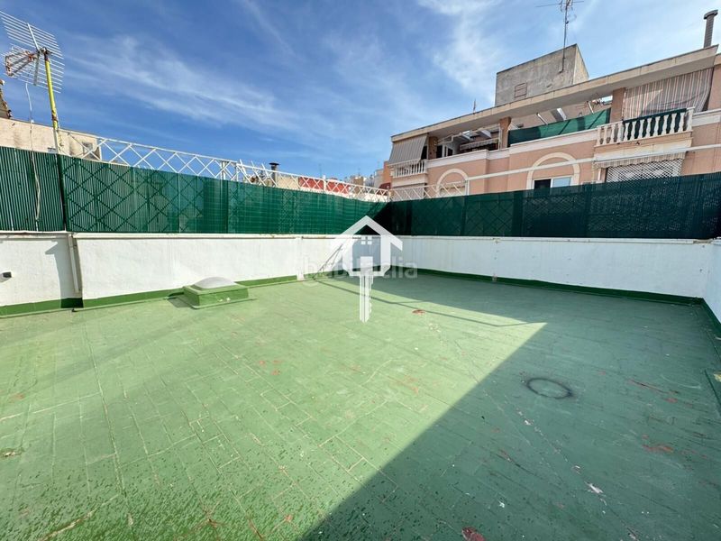 Foto f86624cc-8f0e-43f9-bbdf-8a825e8877e8. Casa adossada a Los Ángeles Alicante