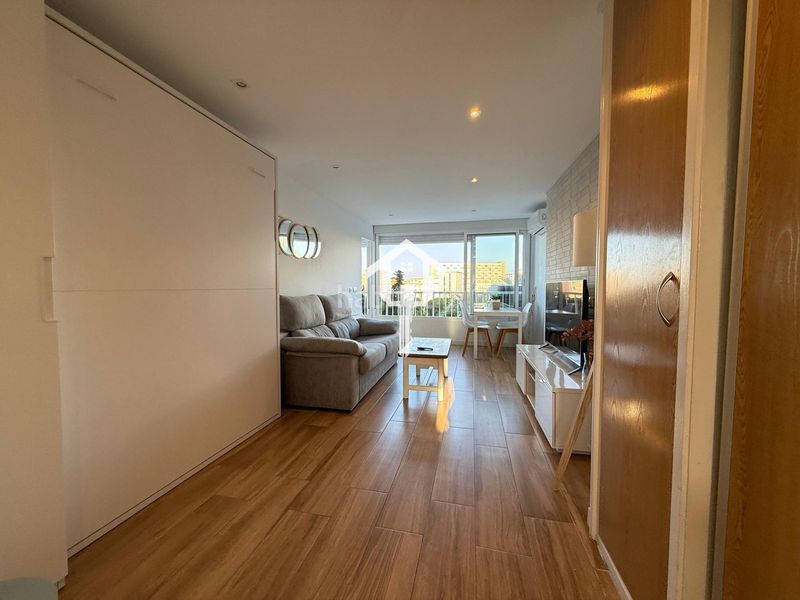 Foto 0a940153-e503-4d02-9206-a93bda10473d. Apartament amb piscina a Playa de San Juan Alicante