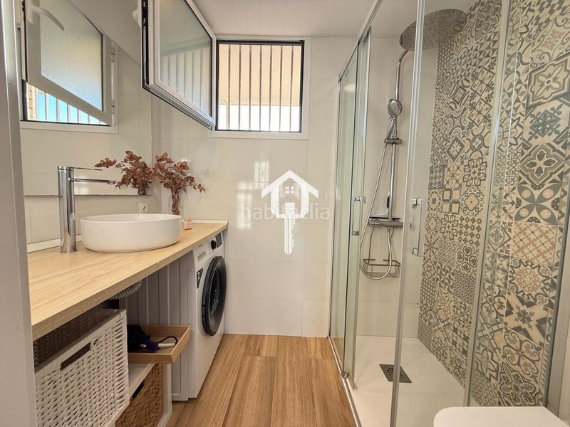Foto 989b9089-a8b0-4934-817b-1fc6f9929351. Apartament amb piscina a Playa de San Juan Alicante