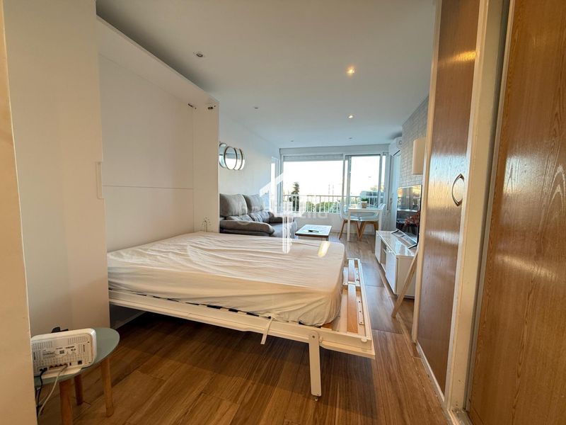 Foto a8ac240c-2b85-4932-8786-e626696aad6c. Apartament amb piscina a Playa de San Juan Alicante