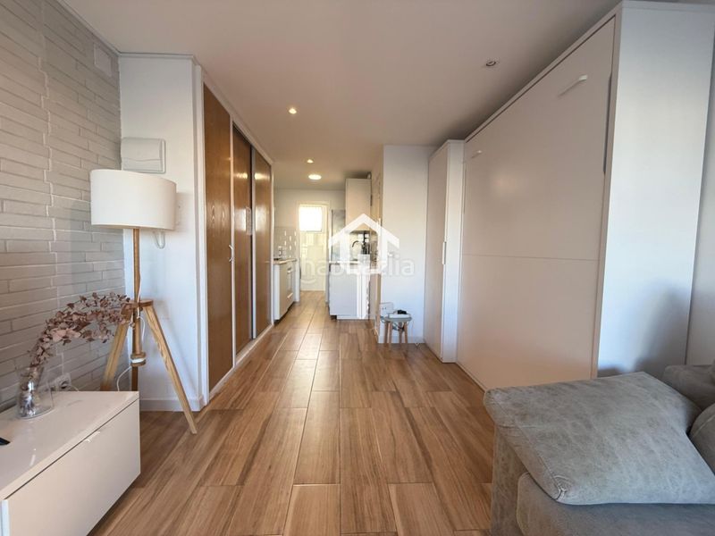 Foto e2959565-c41b-4519-a0b5-8cc1900490f8. Apartament amb piscina a Playa de San Juan Alicante