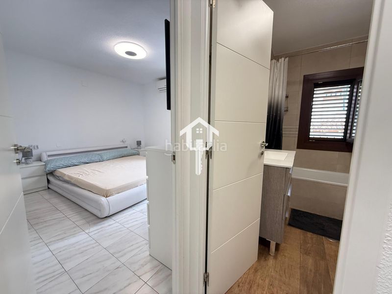 Foto 4e3a05f8-c3b3-4868-9536-c8344061d5e7. Dúplex a Zona Playa de los Locos Torrevieja