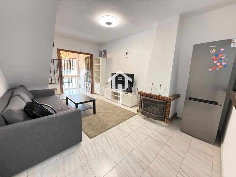 Foto 52396a47-c480-4825-861a-c8a284685cbe. Dúplex a Zona Playa de los Locos Torrevieja