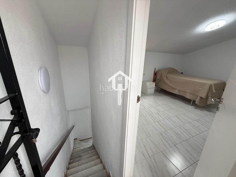 Foto b74c9358-41c4-4987-be2a-243107b7a8d7. Dúplex a Zona Playa de los Locos Torrevieja