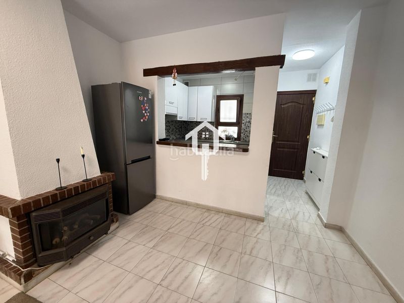 Foto e68b2914-f334-480e-8f00-f8a33a48bd34. Dúplex a Zona Playa de los Locos Torrevieja