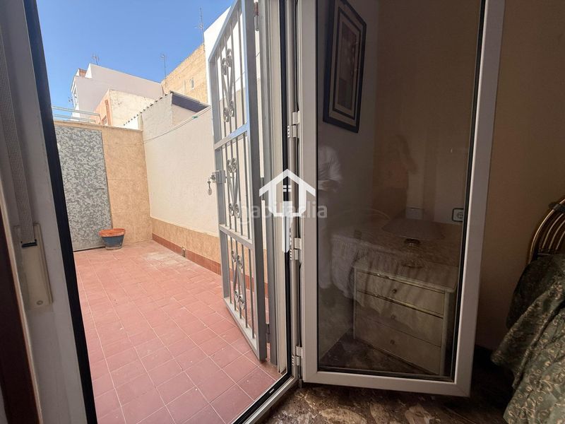 Foto 133b5006-e7c2-4a3d-ae9c-efe80da875dd. Planta baixa amb aparcament a Campoamor Alicante