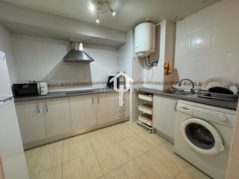 Foto 0da11c28-9094-4238-9d80-973d109b943a. Pis a Barrio del Centro Alicante