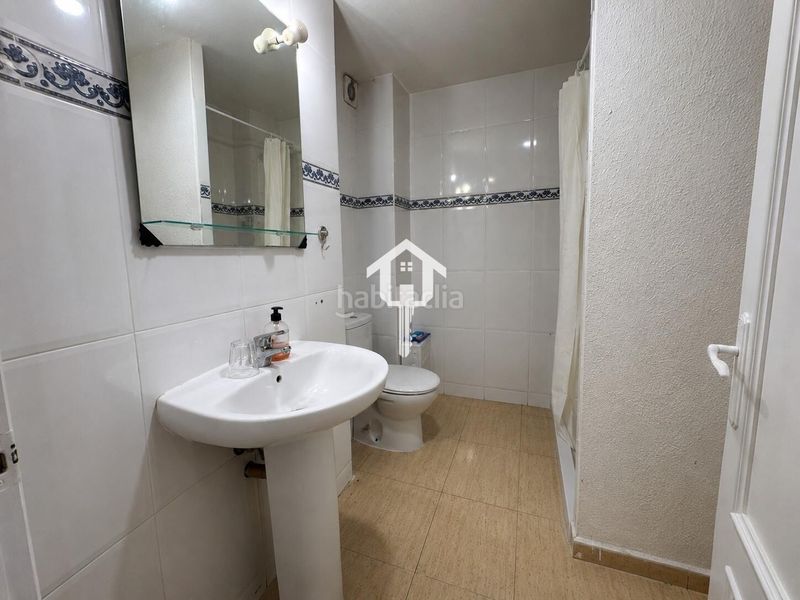 Foto 92eb73d0-bb68-42bf-9864-9479457b45a1. Pis a Barrio del Centro Alicante