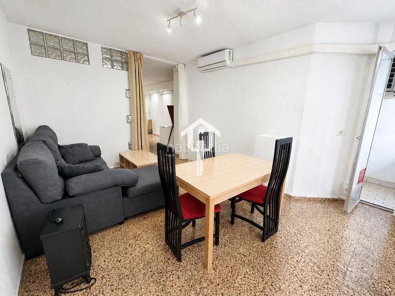 Foto fb92da04-3786-4583-8360-c405370ba2f3. Pis a Barrio del Centro Alicante