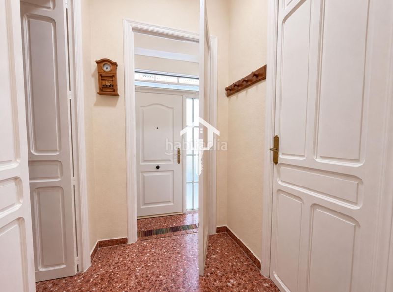 Foto c9c044e5-79f3-4de5-83c0-2a3a996e2673. Maison jumelée dans Carolinas Bajas Alicante