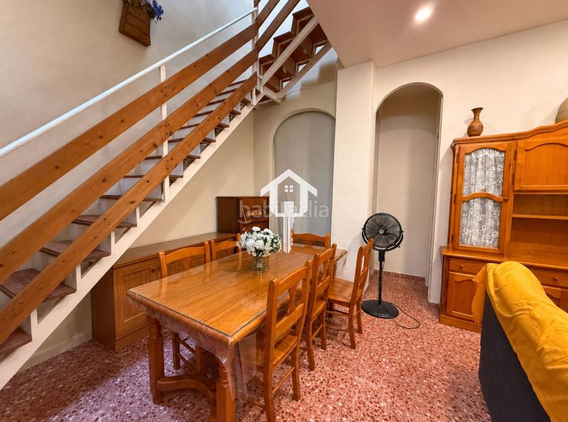 Foto de15ab04-340f-46d9-849f-565ae49403ac. Maison jumelée dans Carolinas Bajas Alicante