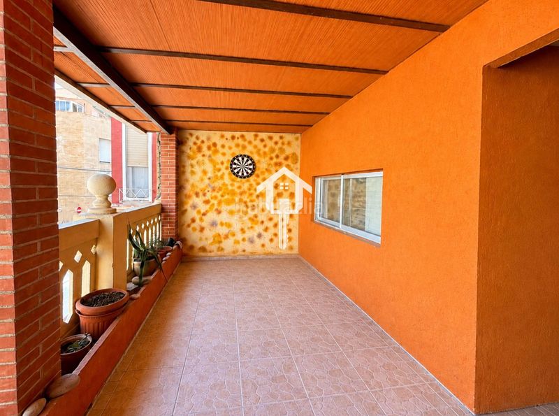 Foto e4c7548b-dfa0-45a4-ab98-1191d0a59f08. Maison jumelée dans Carolinas Bajas Alicante