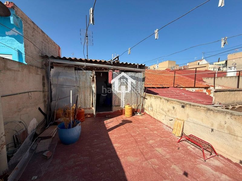 Foto 7aebd70b-3bcd-4cd7-9376-6962a3b77627. Maison jumelée dans San Gabriel Alicante