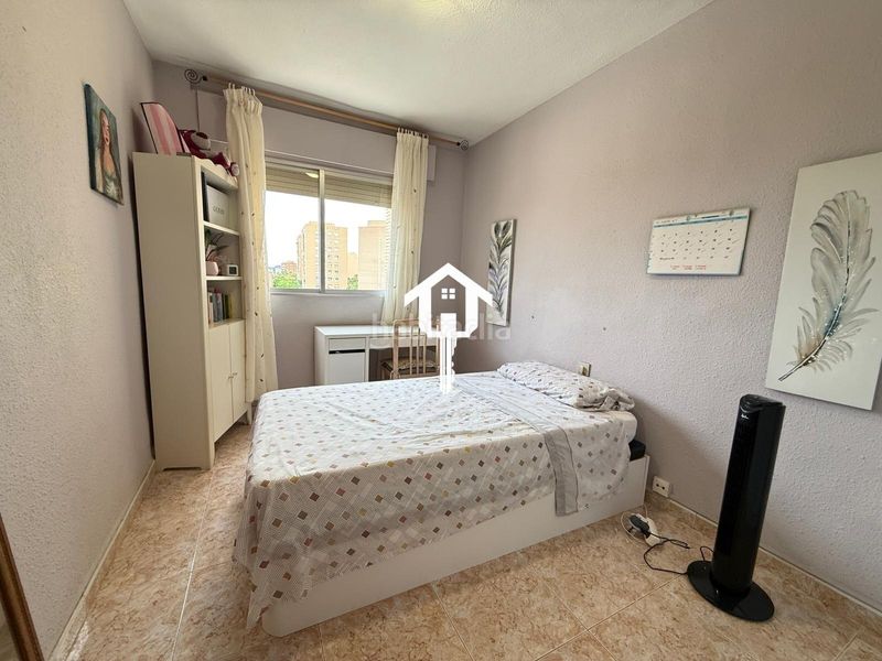Foto 39d572fe-98b7-495d-b653-4b4917118fe9. Piso en Cuatrocientas Viviendas Alicante